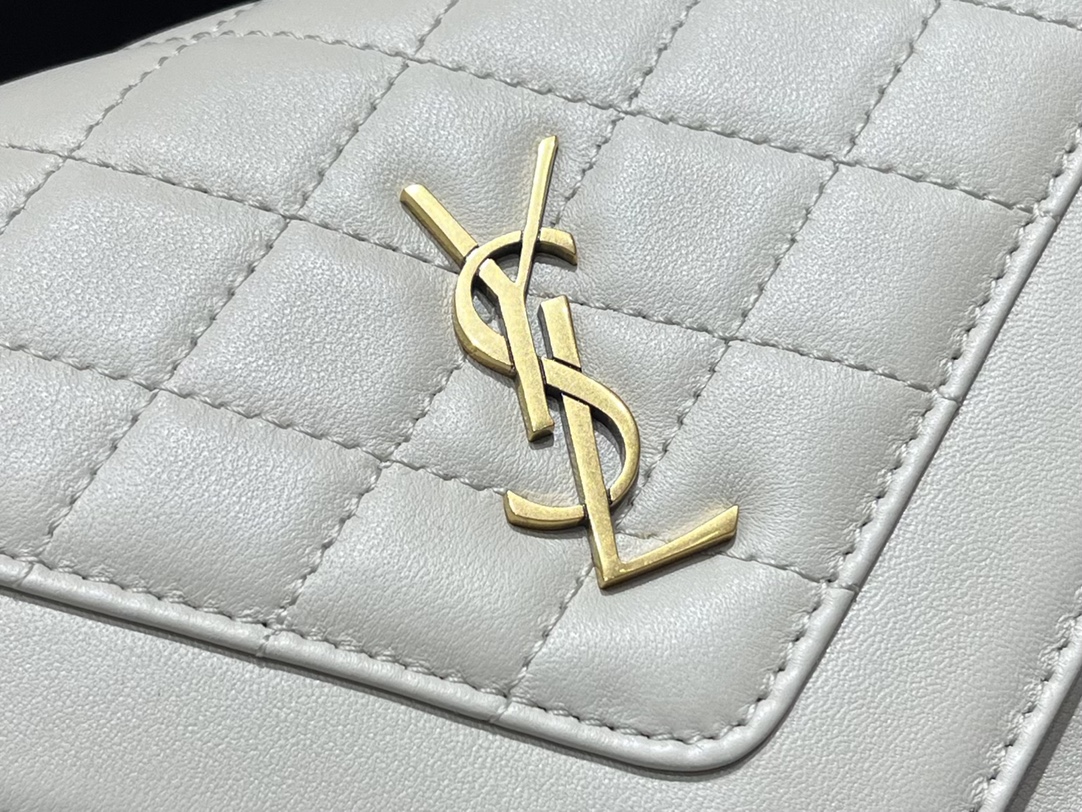 SAINT LAURENT 𝐆𝐚𝐛𝐲 𝐦𝐢𝐧𝐢 #685574.JD