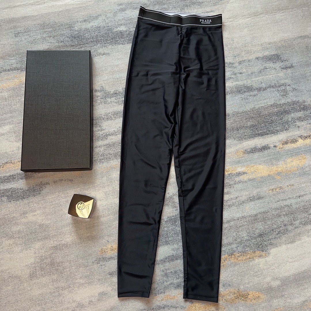 Prada New high stretch fitness and yoga wear sports suit swimming costume