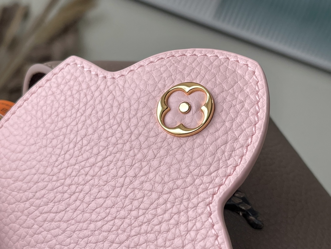 𝐋𝐎𝐔𝐈𝐒 𝐕𝐔𝐈𝐓𝐓𝐎𝐍    M99336