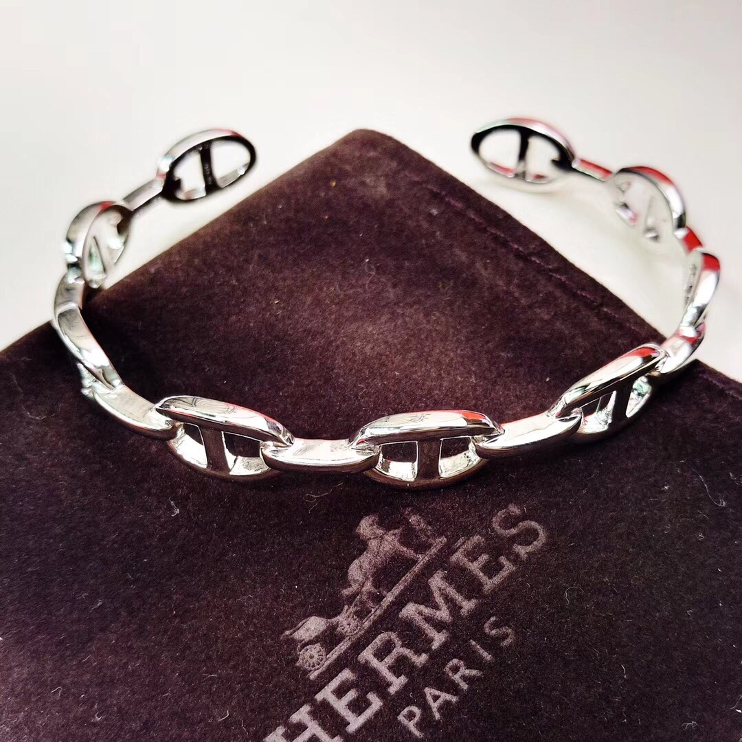 Hermes bracelet
