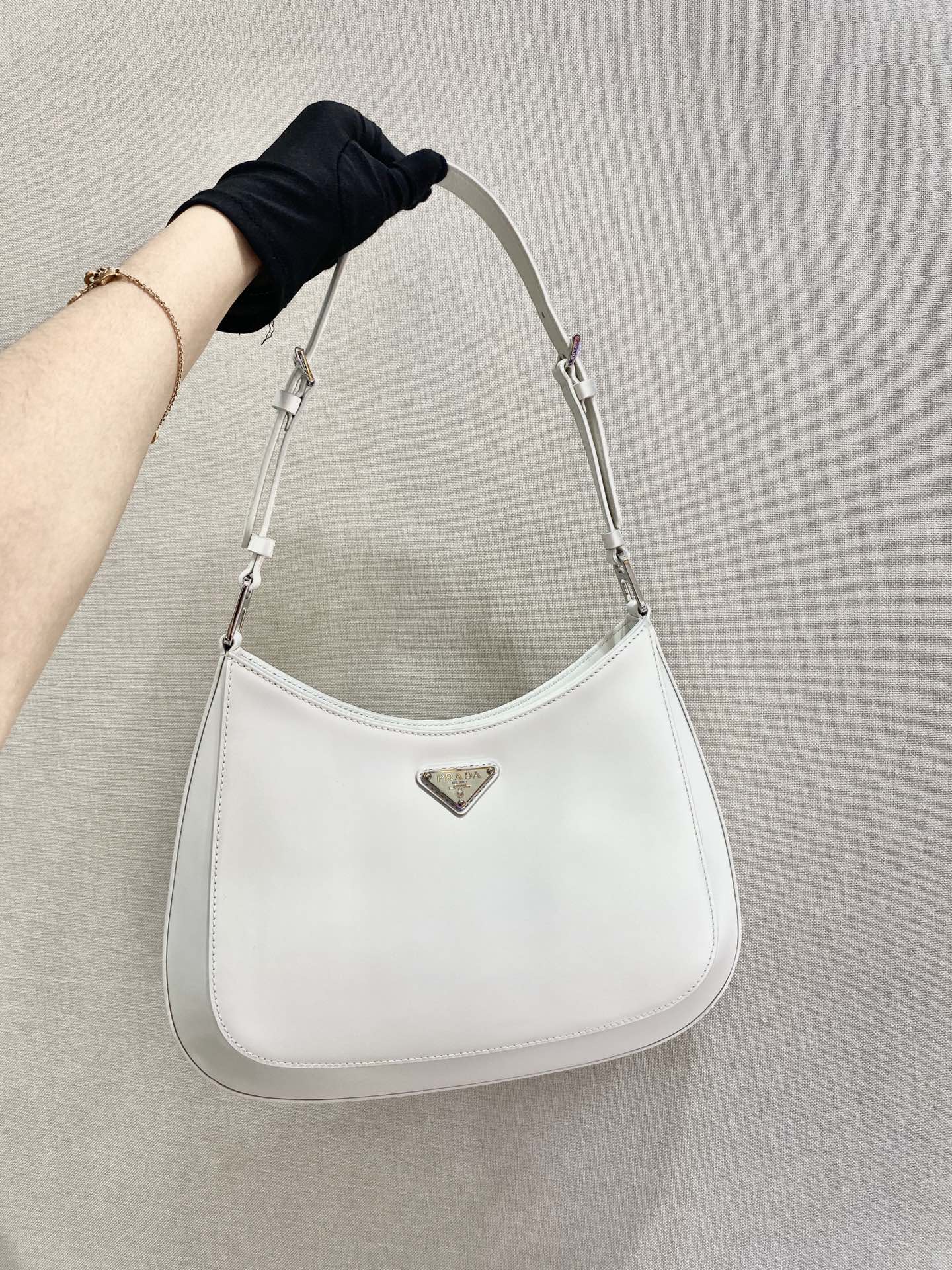 𝐏𝐑𝐀𝐃𝐀  Large Double Shoulder Strap Underarm Bag