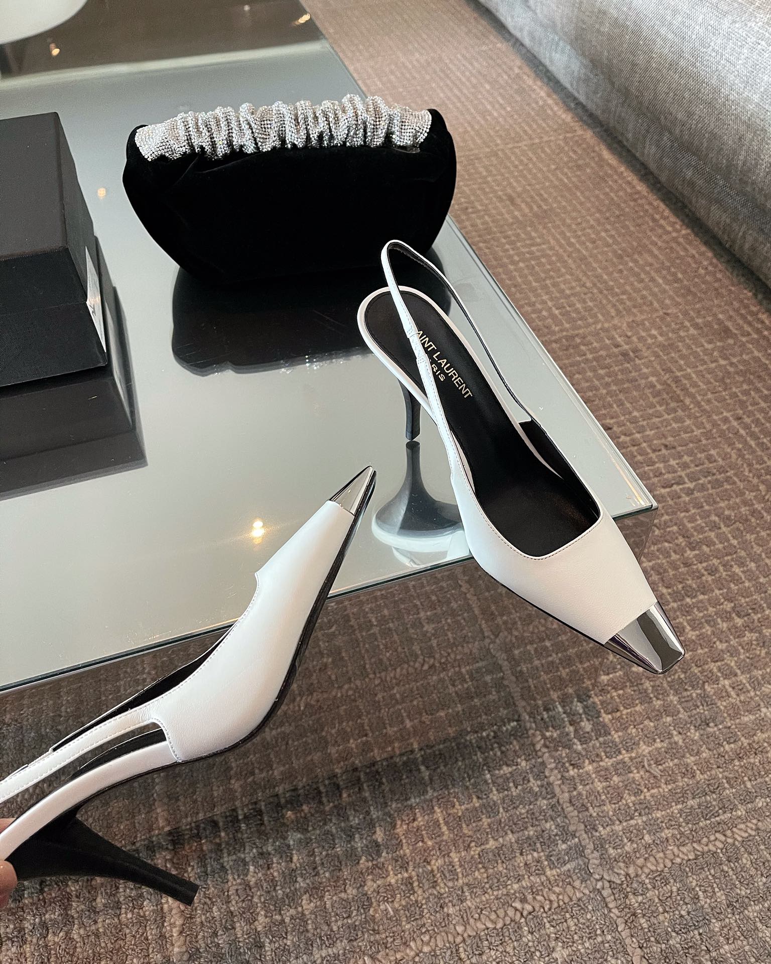 ππππ£π© πππͺπ§ππ£π© | ππππ/ππ π§ππ° YSLο½Saint Laurentππππ Annual best-selling model Saint Laurent early spring new metal iron head