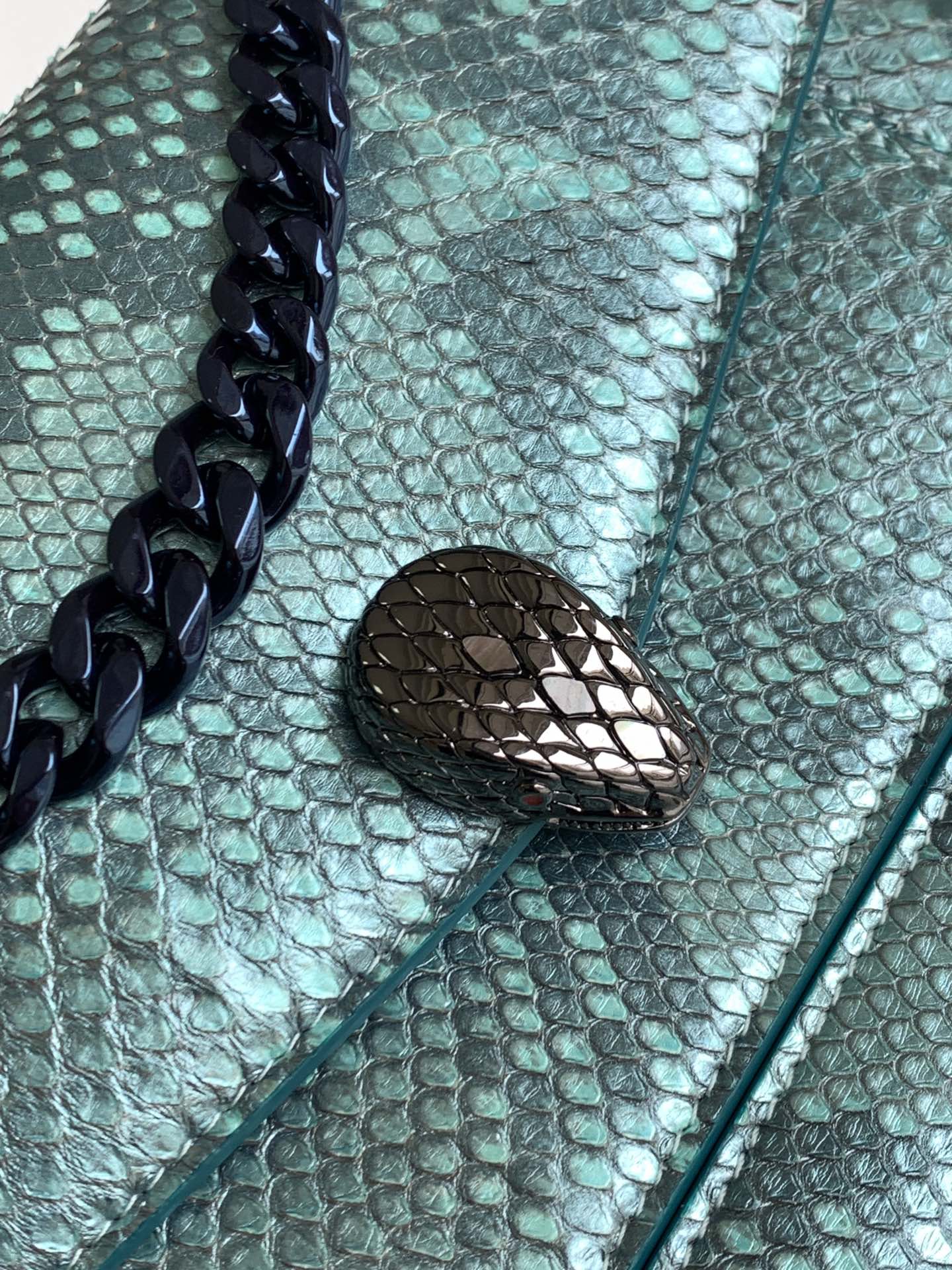 BVLGARI   SERPENTI FOREVER