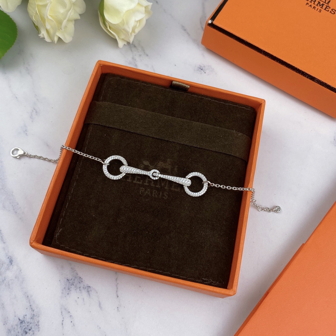 Hermes bracelet