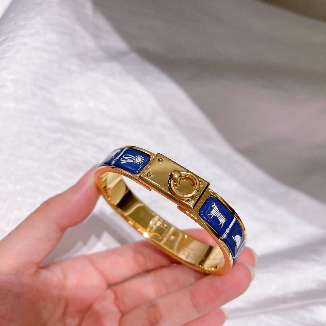 Hermes bracelet