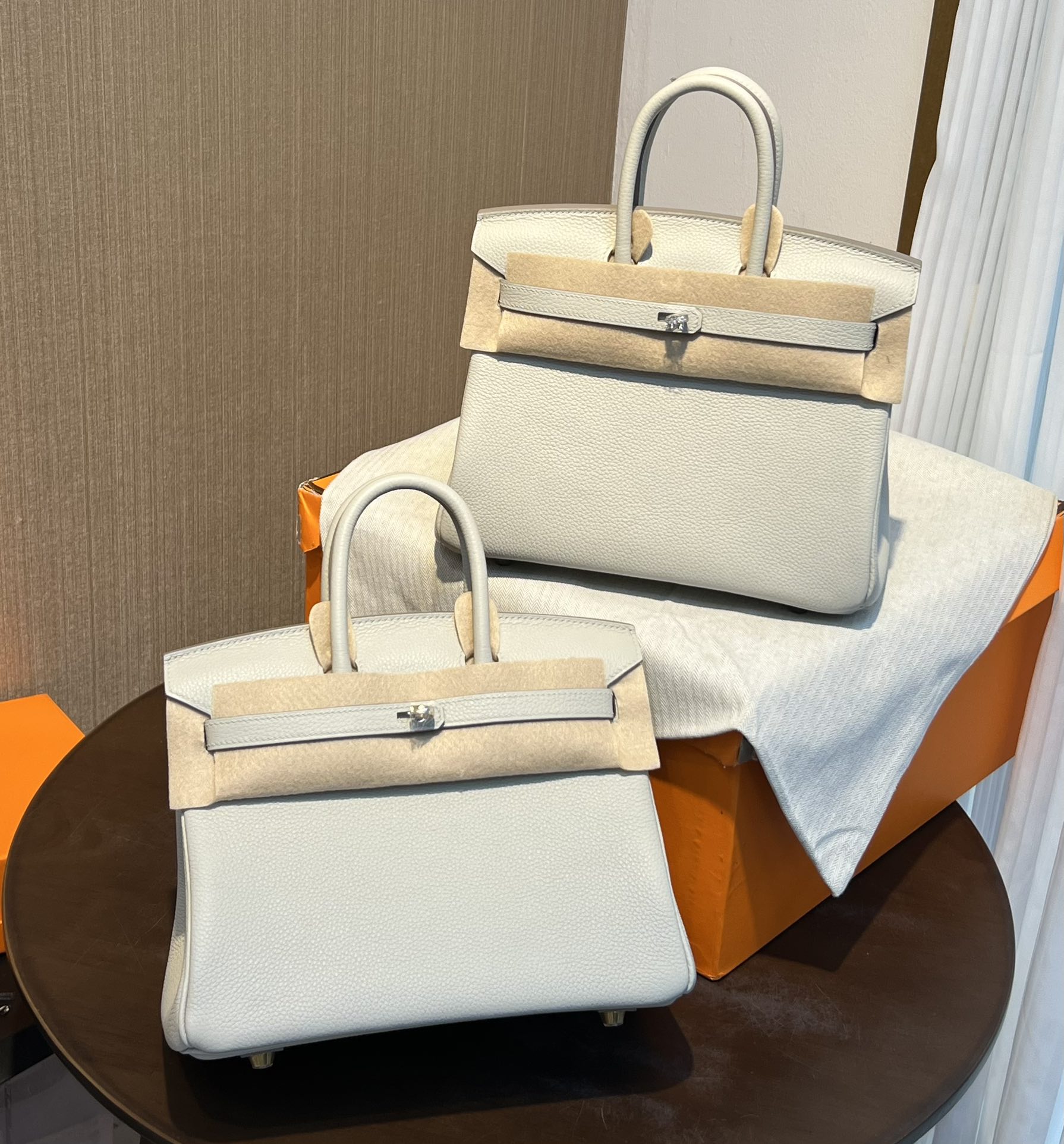 Birkin 25cm original imported Togo calfskin glacier white gold and silver buckle all handmade beeswax thread stitching
