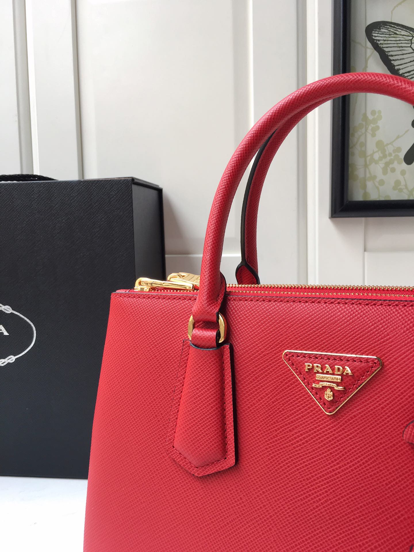 𝐏𝐑𝐀𝐃𝐀 1BA232 Handbag