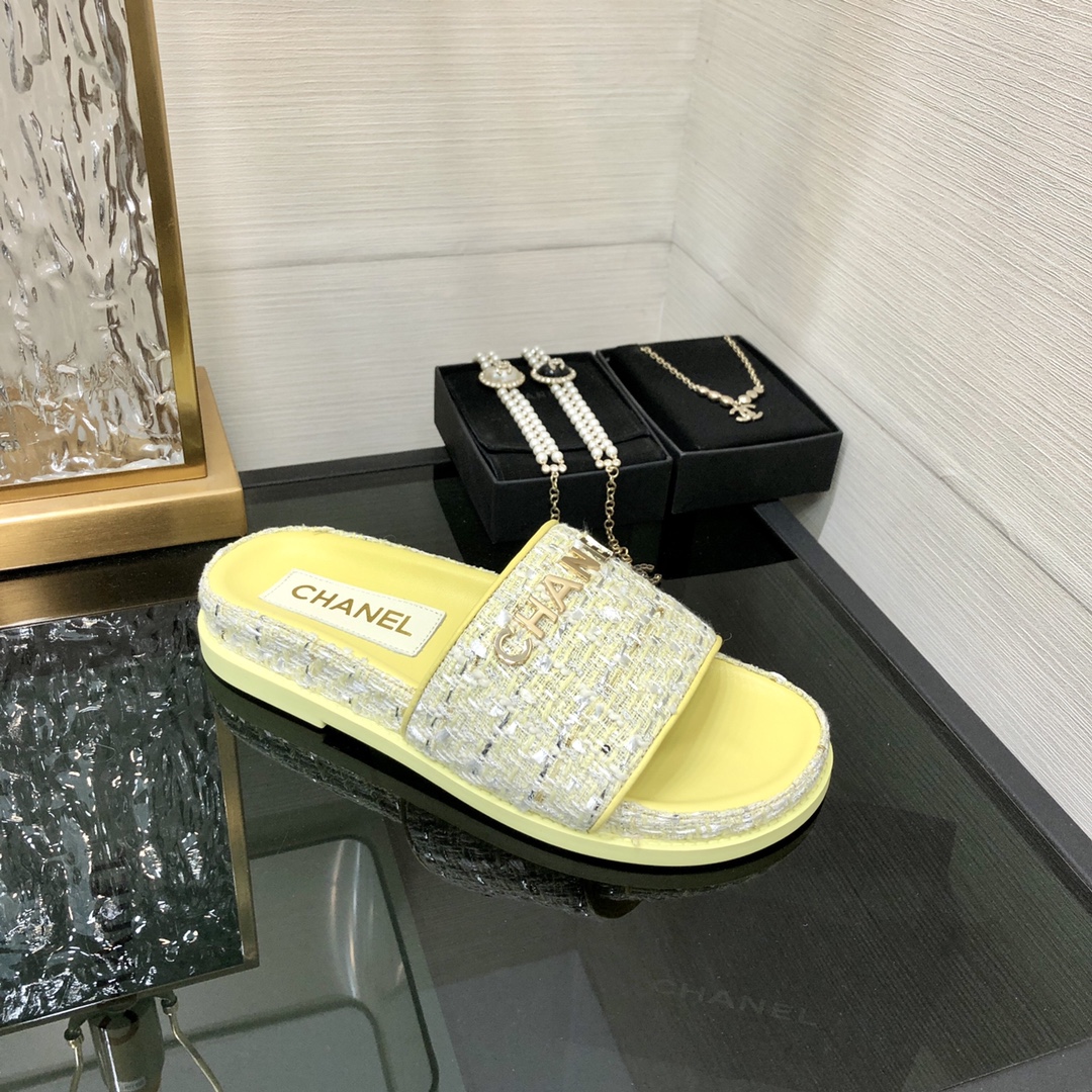 CHANEL 2022 early spring latest honey slippers fashion versatile series imported sheepskin cushioned feet