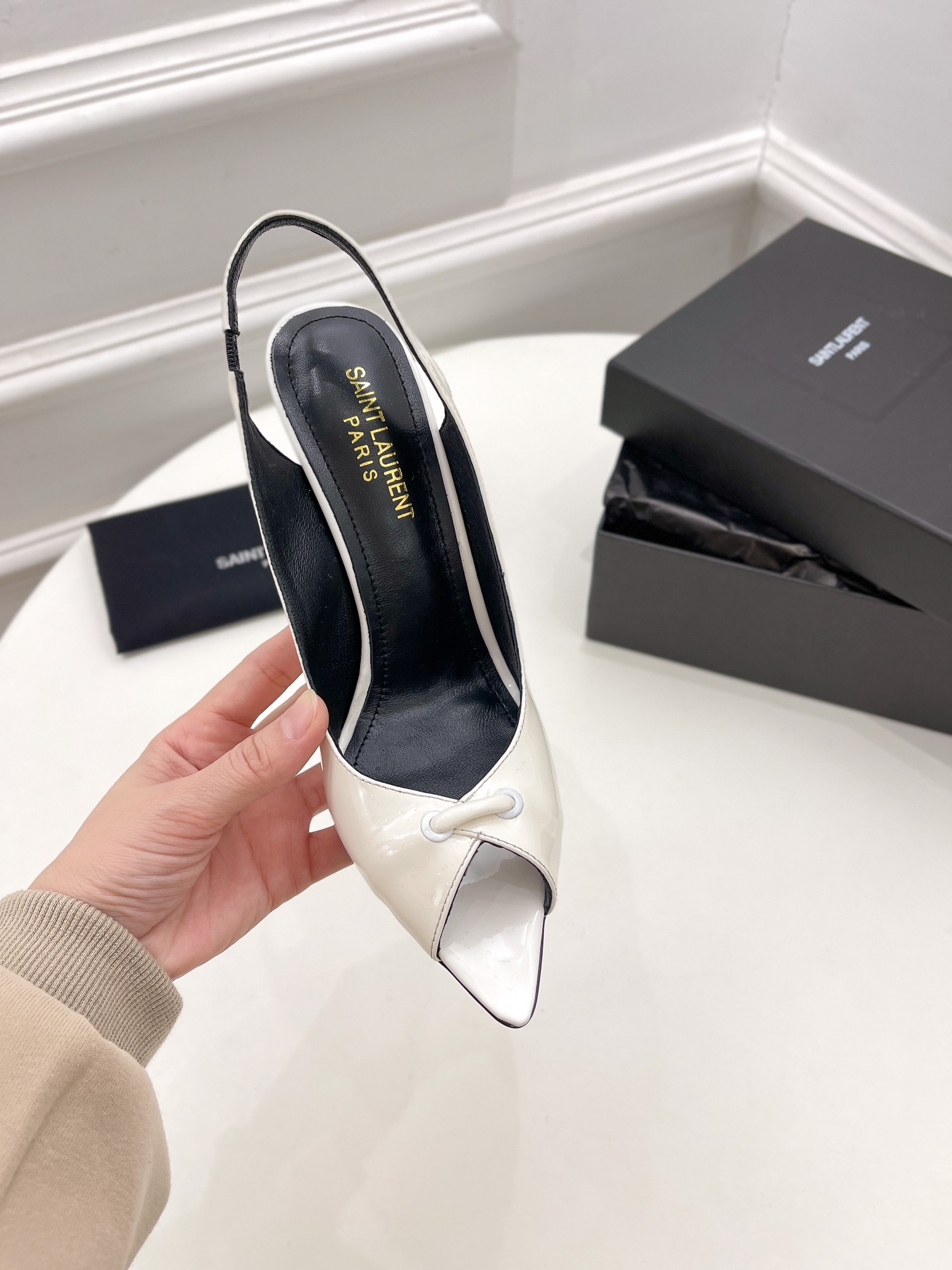 𝙎𝙖𝙞𝙣𝙩 𝙇𝙖𝙪𝙧𝙚𝙣𝙩 | 𝟐𝟎𝟐𝟏/𝐒𝐒 𝐧𝐞𝐰 YSL｜Roland 2022/fw early spring new baked high heels