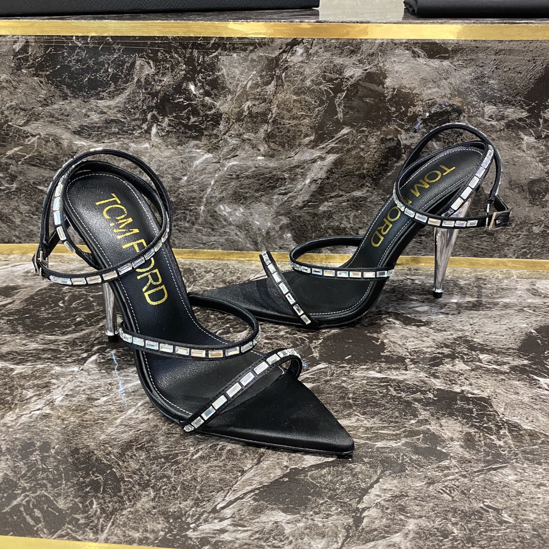 TOM FORD Spring/Summer 2020 counter main new products, pointed toe a word straps back hollow high heel sandals