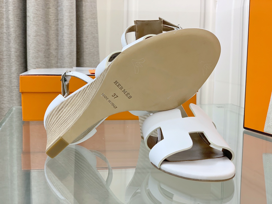 Hermes Santorini sandals