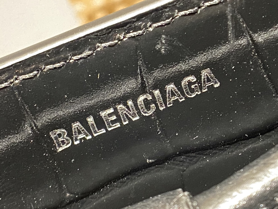 BALENCIAGA 𝗦𝗵𝗼𝗽𝗽𝗶𝗻𝗴 𝗯𝗮𝗴 Crocodile Shopping Paper Bag