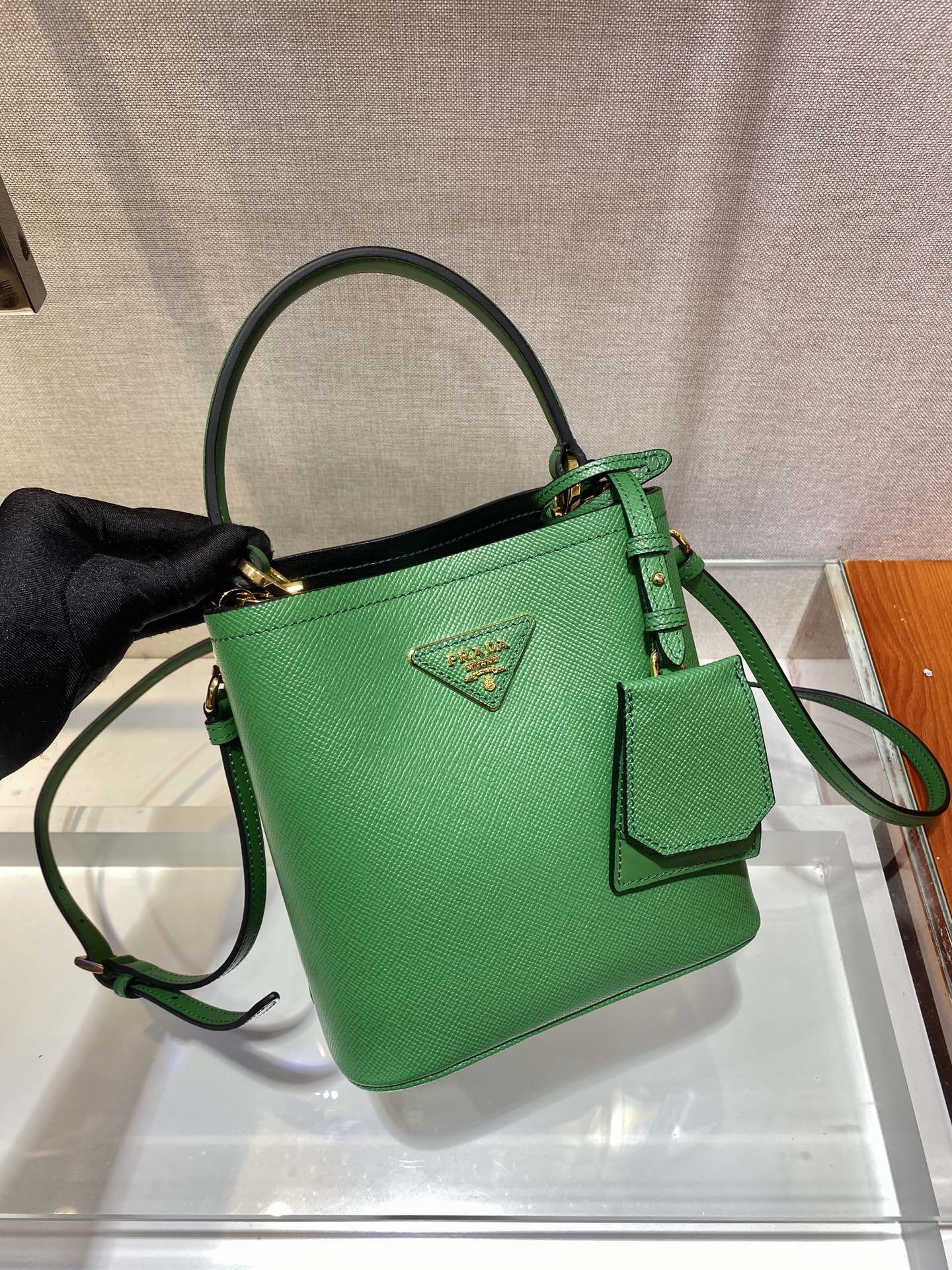 𝐏𝐑𝐀𝐃𝐀 1BA217 Mini