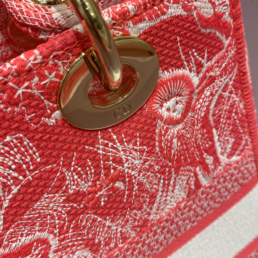 LADY DIOR new tiger embroidery fluorescent series