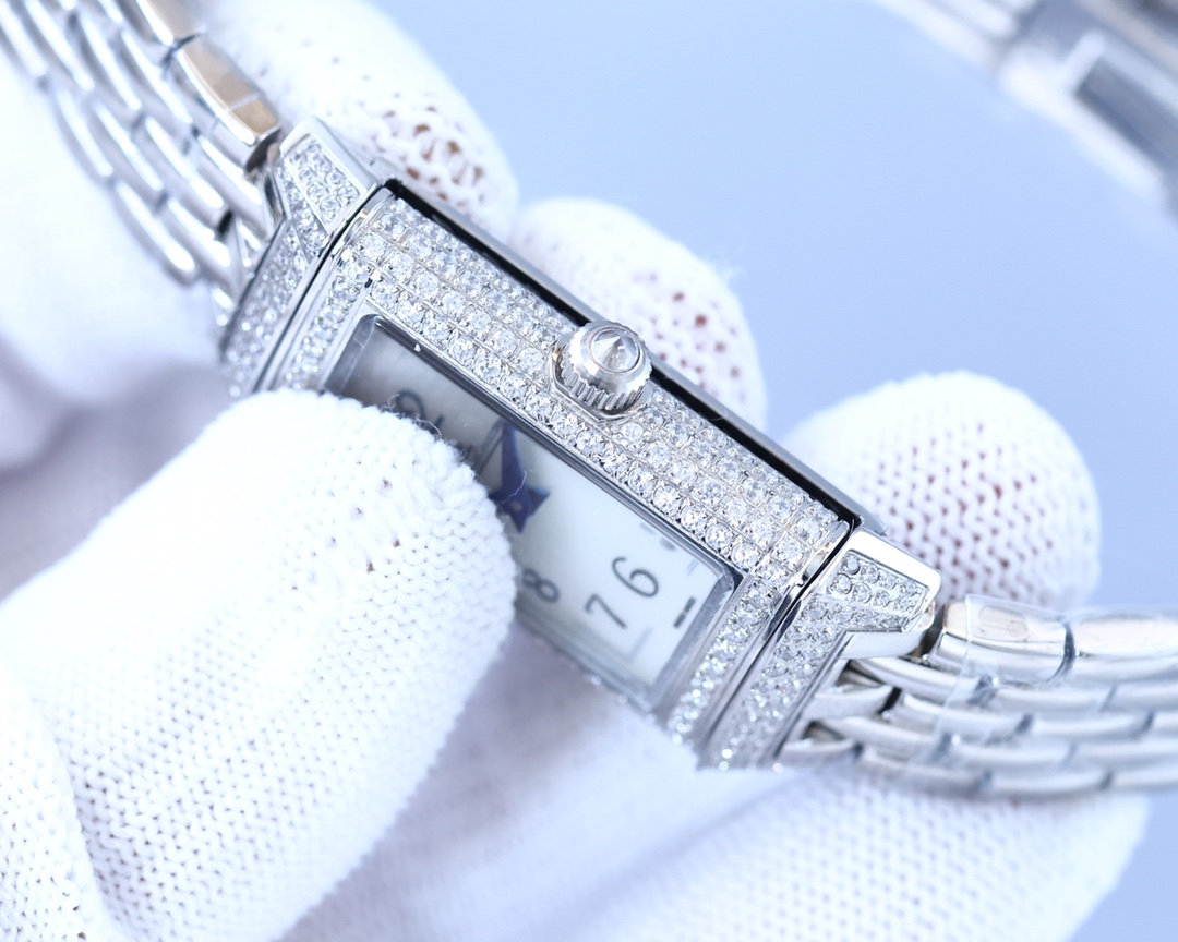 Jaeger-LeCoultre Flip Full Diamond Collection