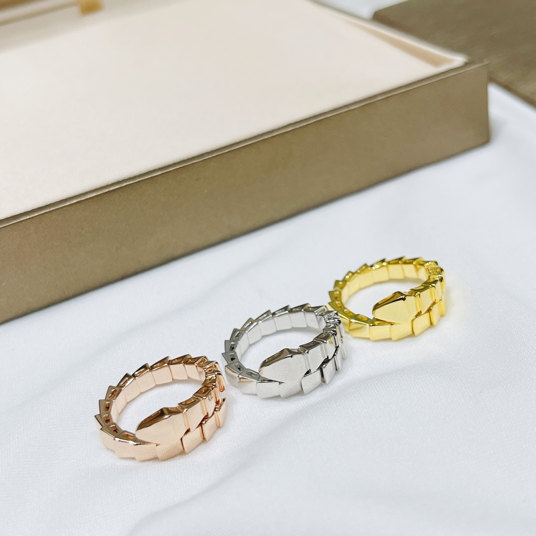 BVLGARI ring