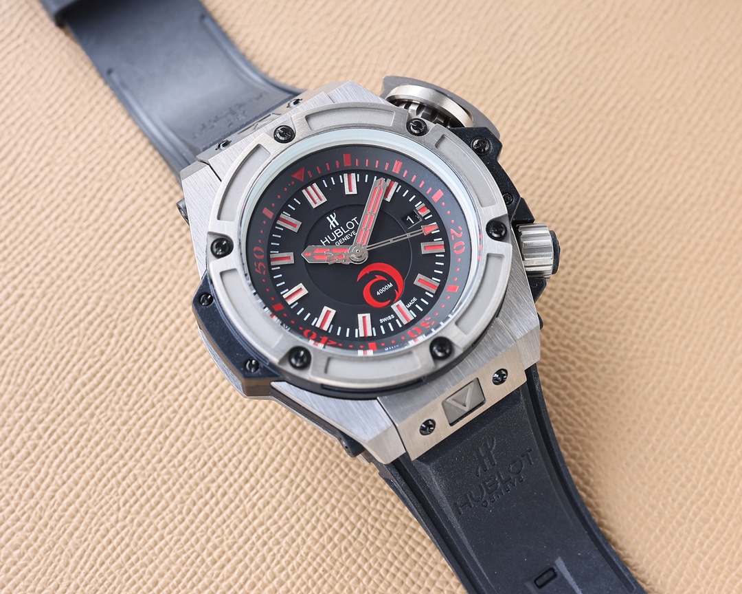 Hublot. King Power Diver 731.NX.1190.RX 【Titanium Case】