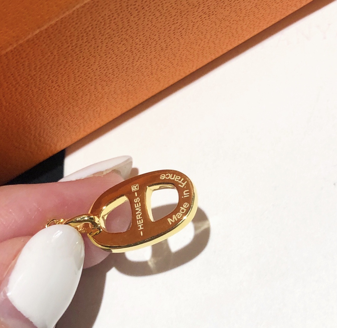 Hermes necklace