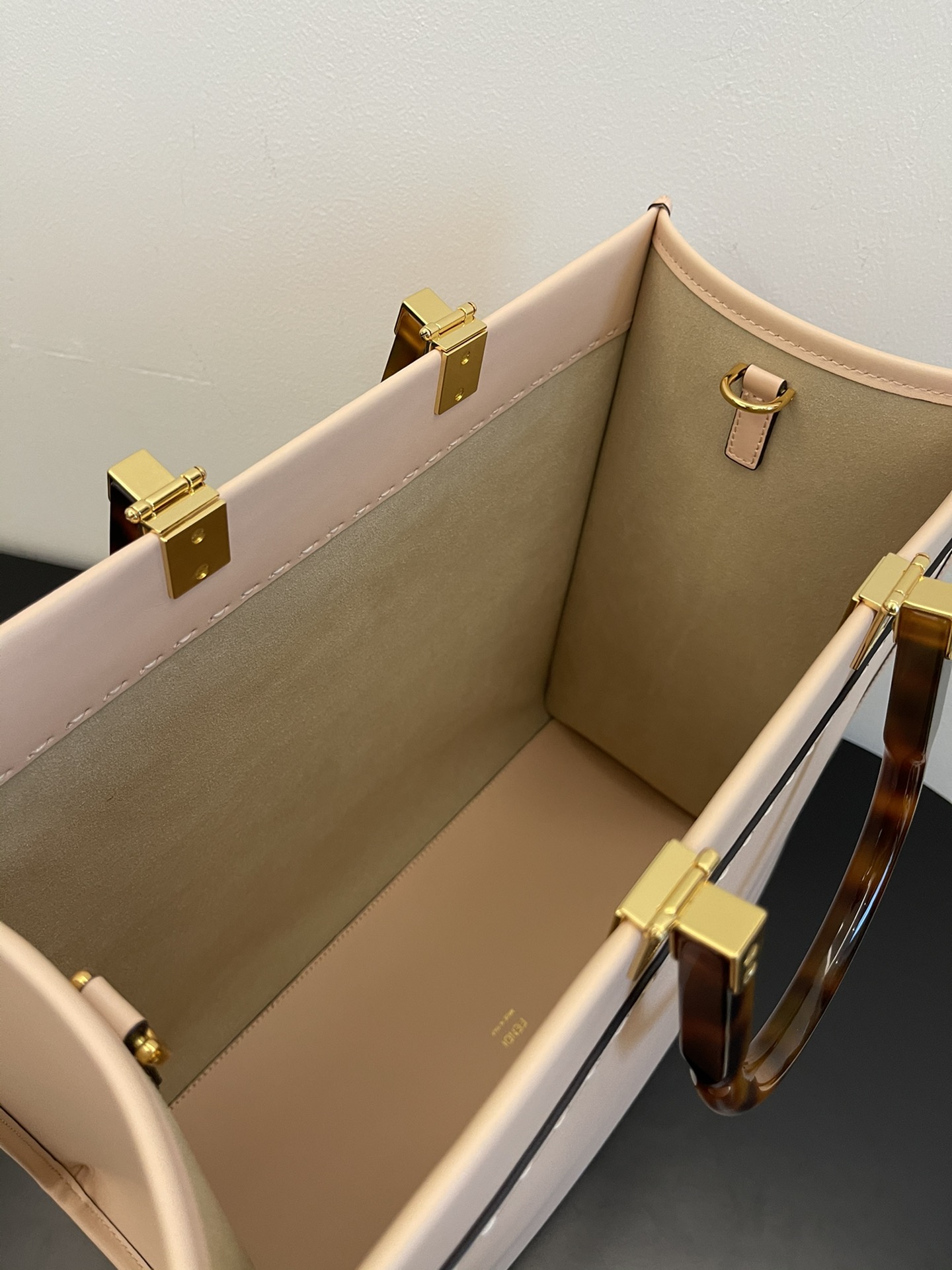 FENDI small pink new size shine tote tote bag 