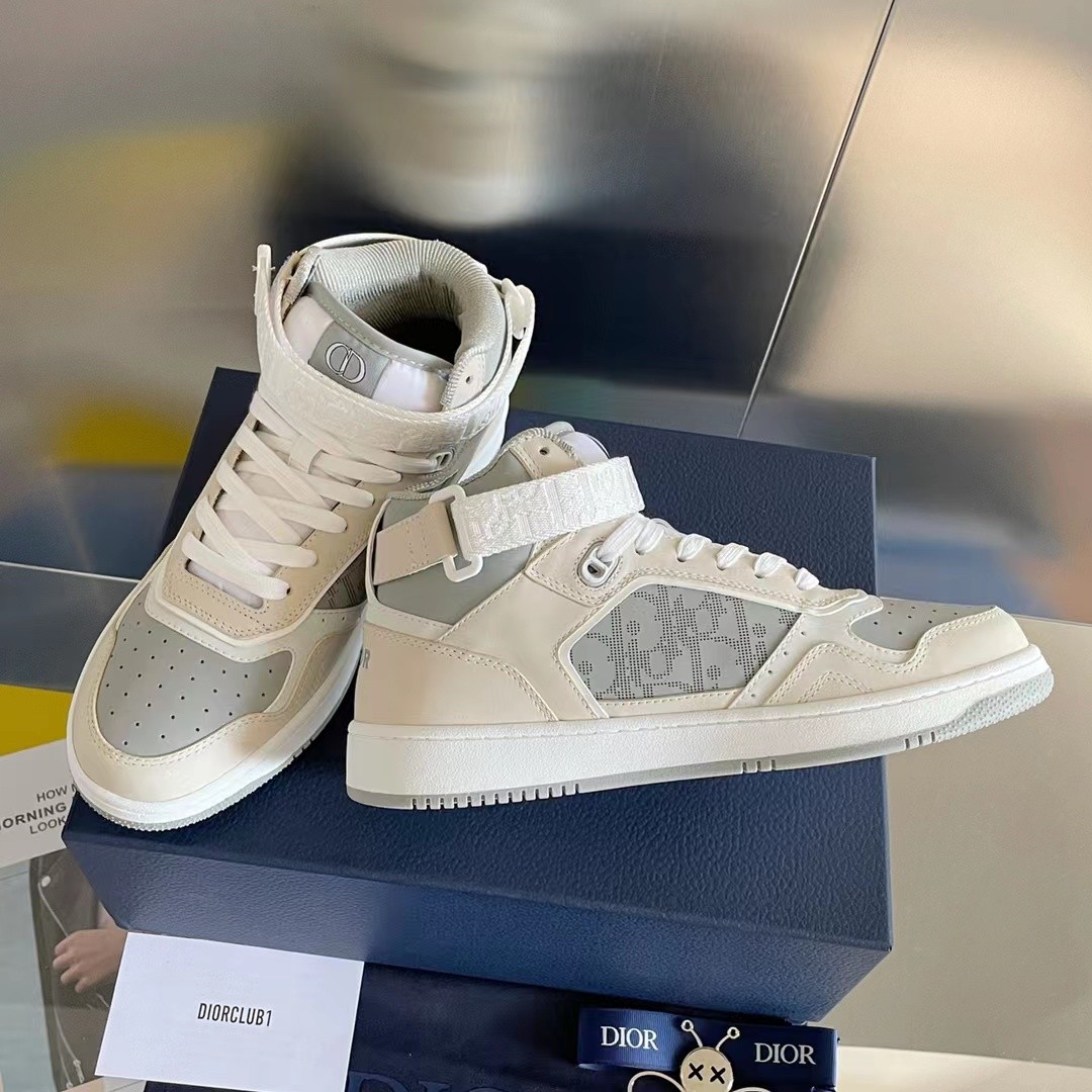 DIOR HIGH LEVEL B27 Sneaker