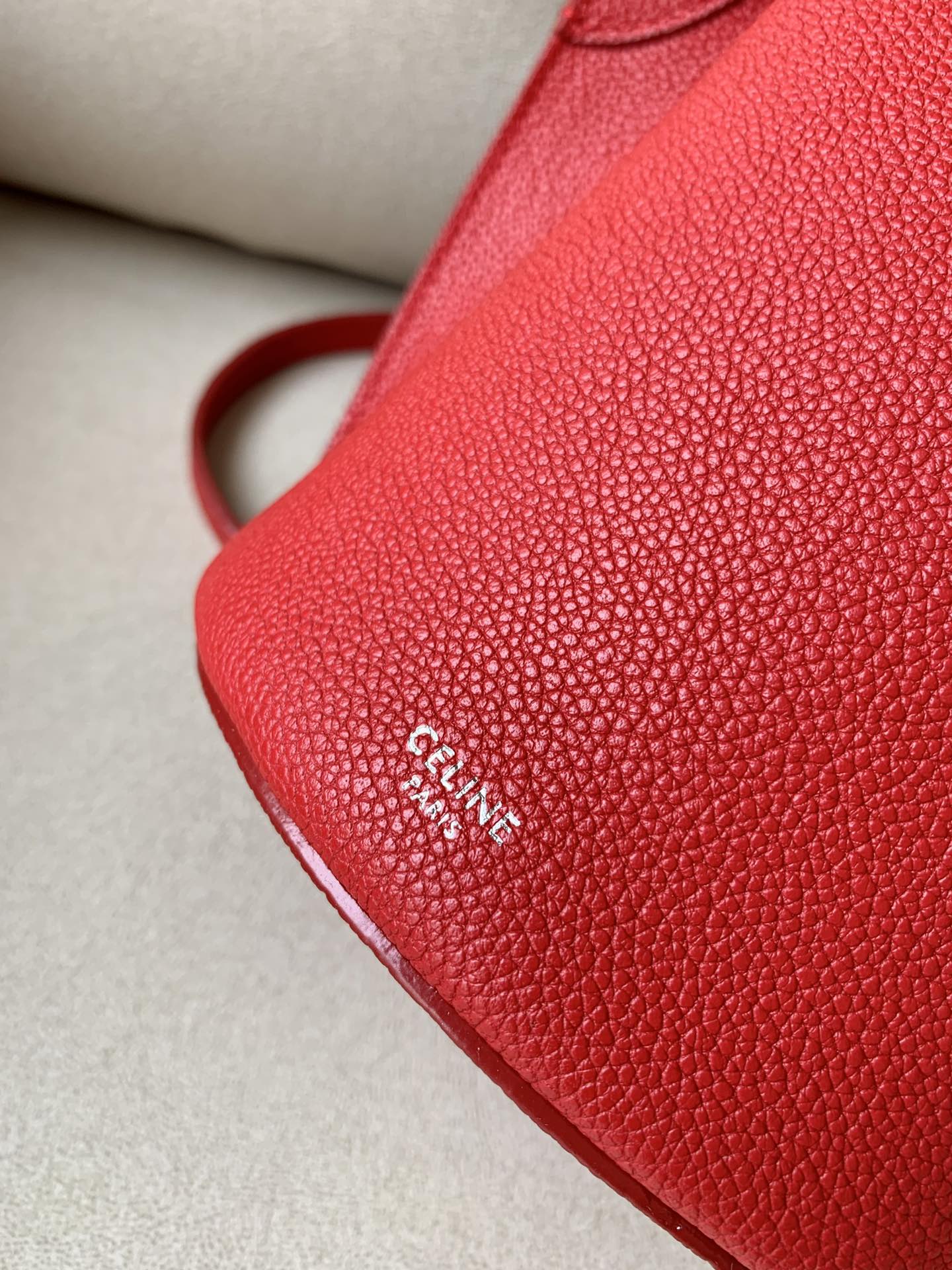 𝐂𝐞𝐥𝐢𝐧𝐞 Bigbag bucket nano  calfskin