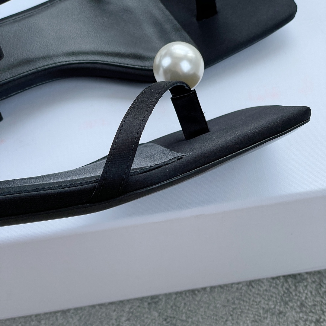 Toteme large pearl sandals