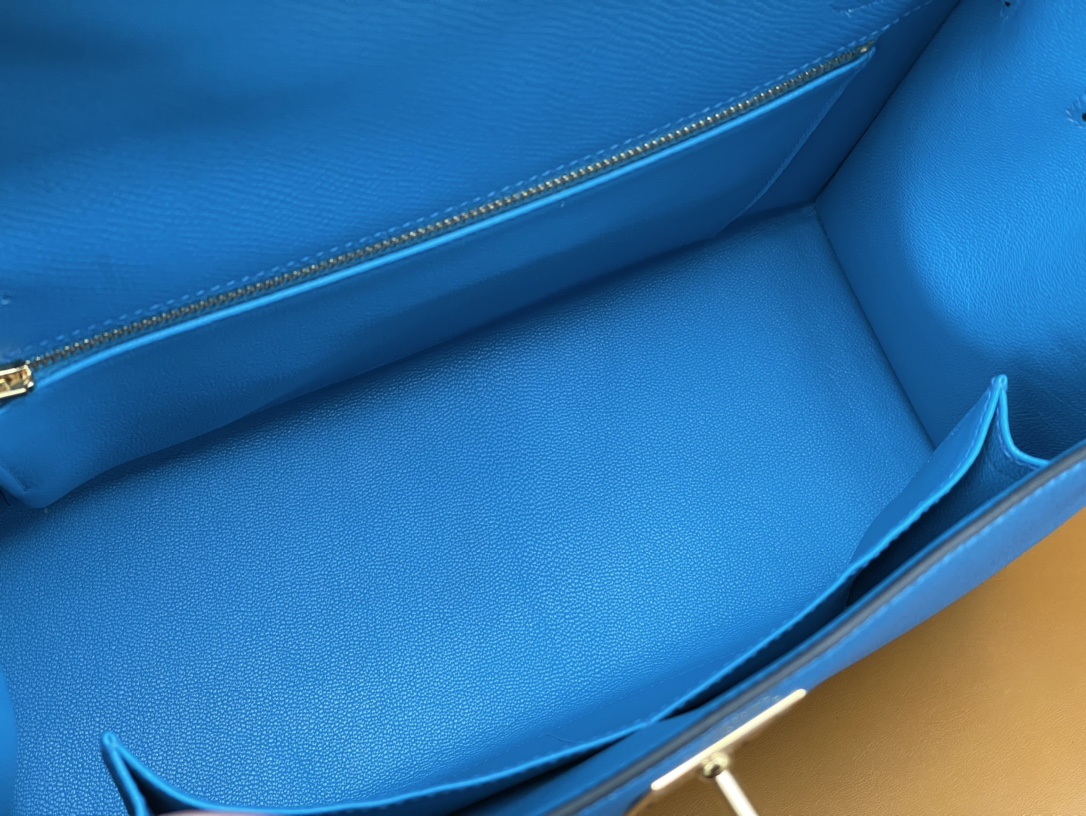 Kelly28 Izmir blue epsom leather