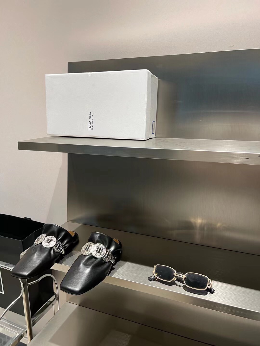 𝐓𝐨𝐠𝐚 𝐏𝐮𝐥𝐥𝐚 ｜𝟐𝟎𝟐𝟐/𝐒𝐒 𝐧𝐞𝐰 Exclusive quality toga pulla 2022/aw mullet slippers