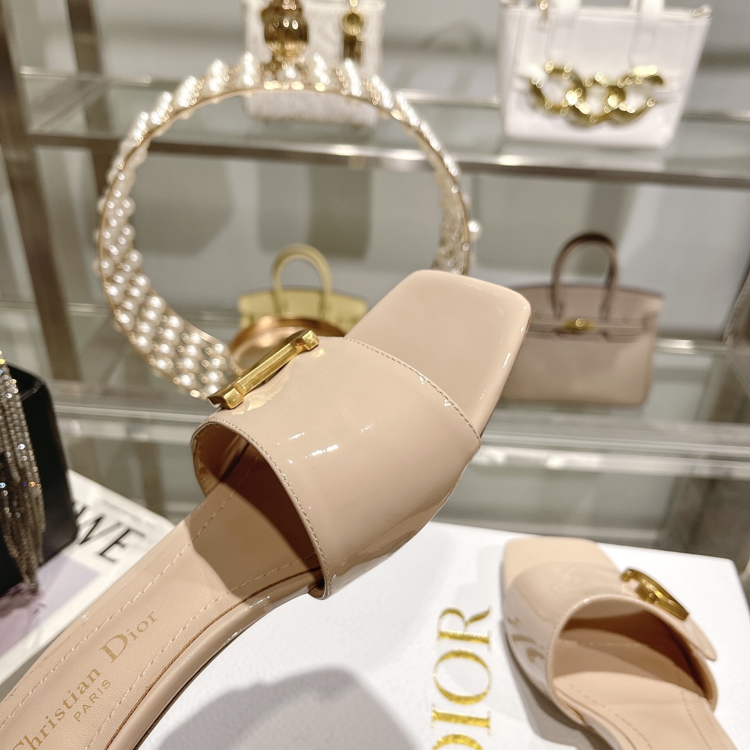 DIOR 2023 New early spring sandals Imported cow patent leather ➕ Korean suede Sheepskin lining 4.5cm Apricot