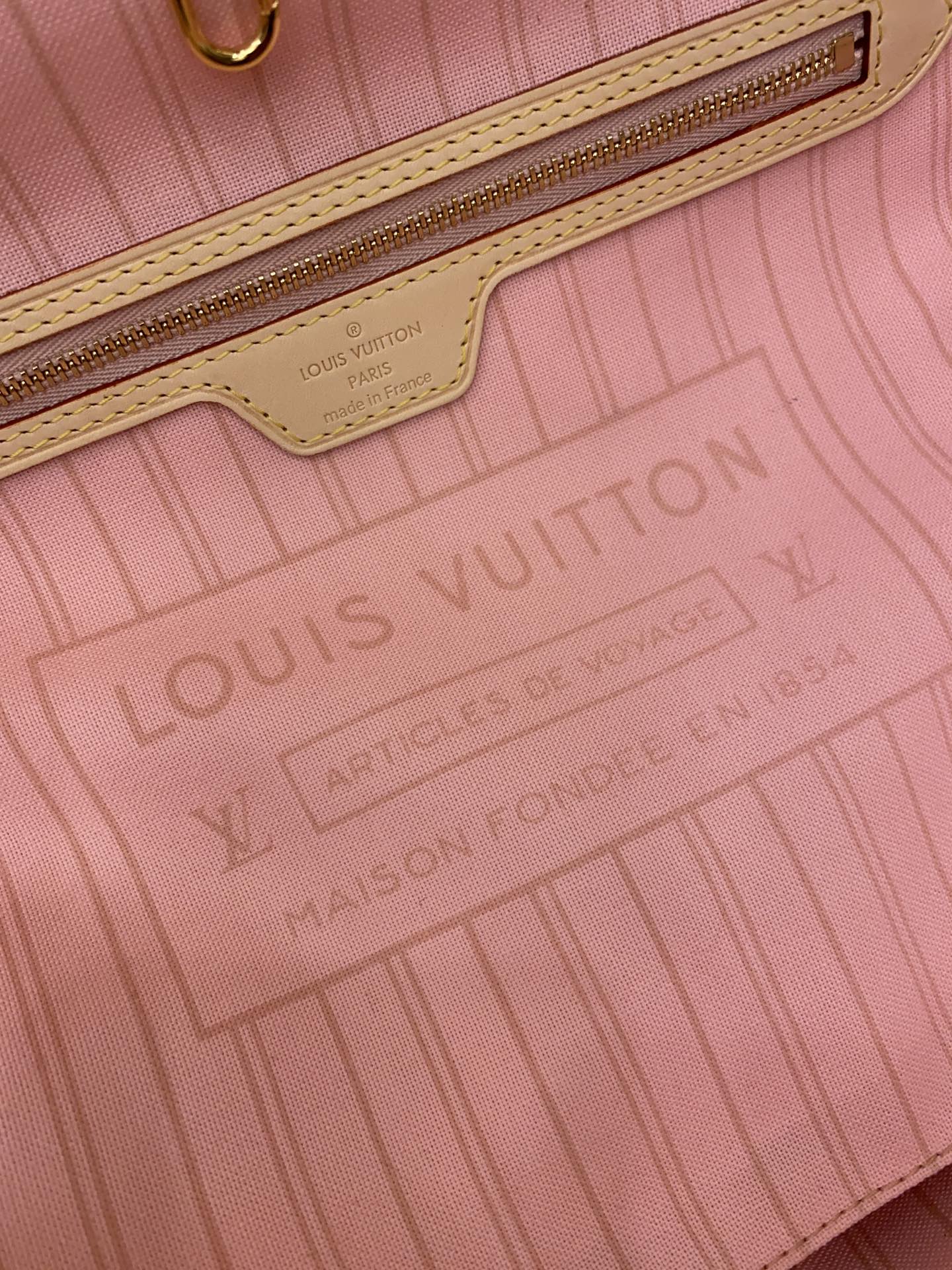 Louis Vuitton N41605