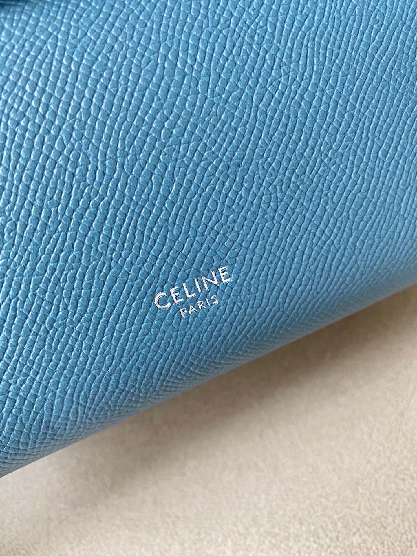 𝐂𝐞𝐥𝐢𝐧𝐞 Belt Bag Catfish Bag Small Grained Calfskin