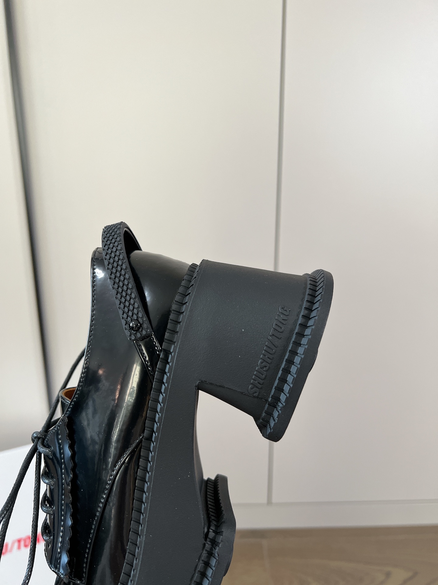 𝐒𝐇𝐔𝐒𝐇𝐔𝐓𝐎𝐍𝐆｜𝟐𝟎𝟐𝟑/𝐒𝐒 𝐧𝐞𝐰 Exclusive niche SHUSHU/TONG 23/thick-soled Mary Jane lace-up single shoes