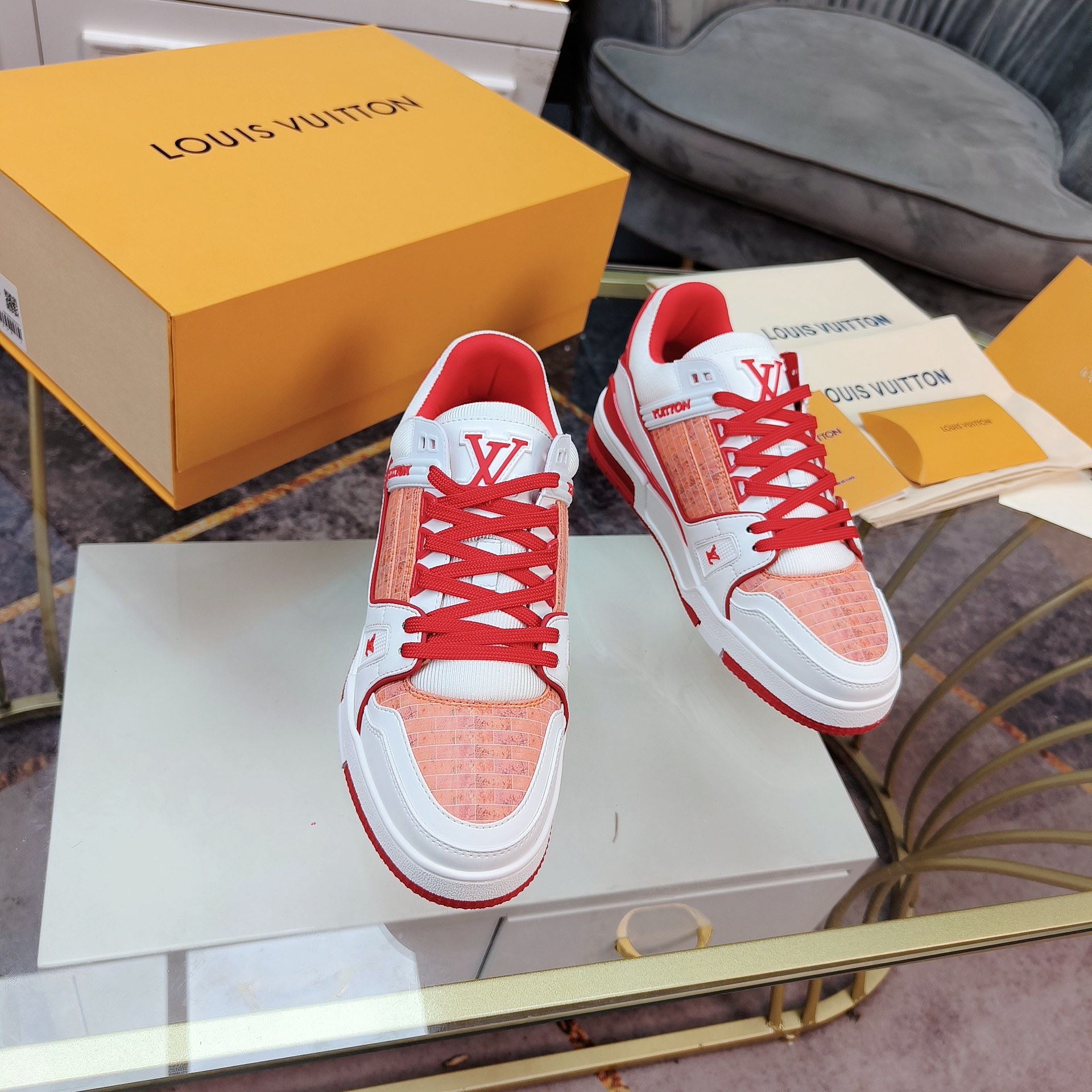 Louis Vuitton TRAINER sneakers