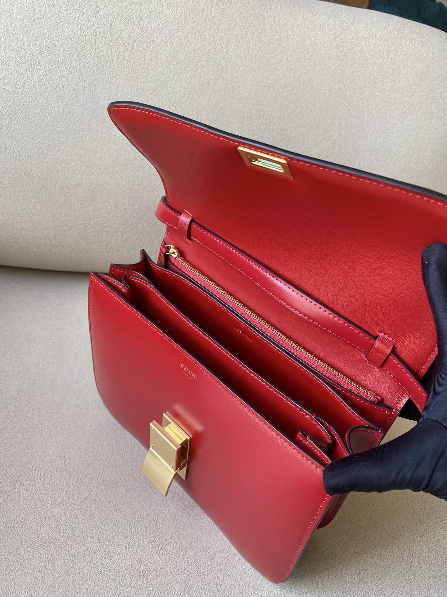 𝐂𝐞𝐥𝐢𝐧𝐞 CLASSIC