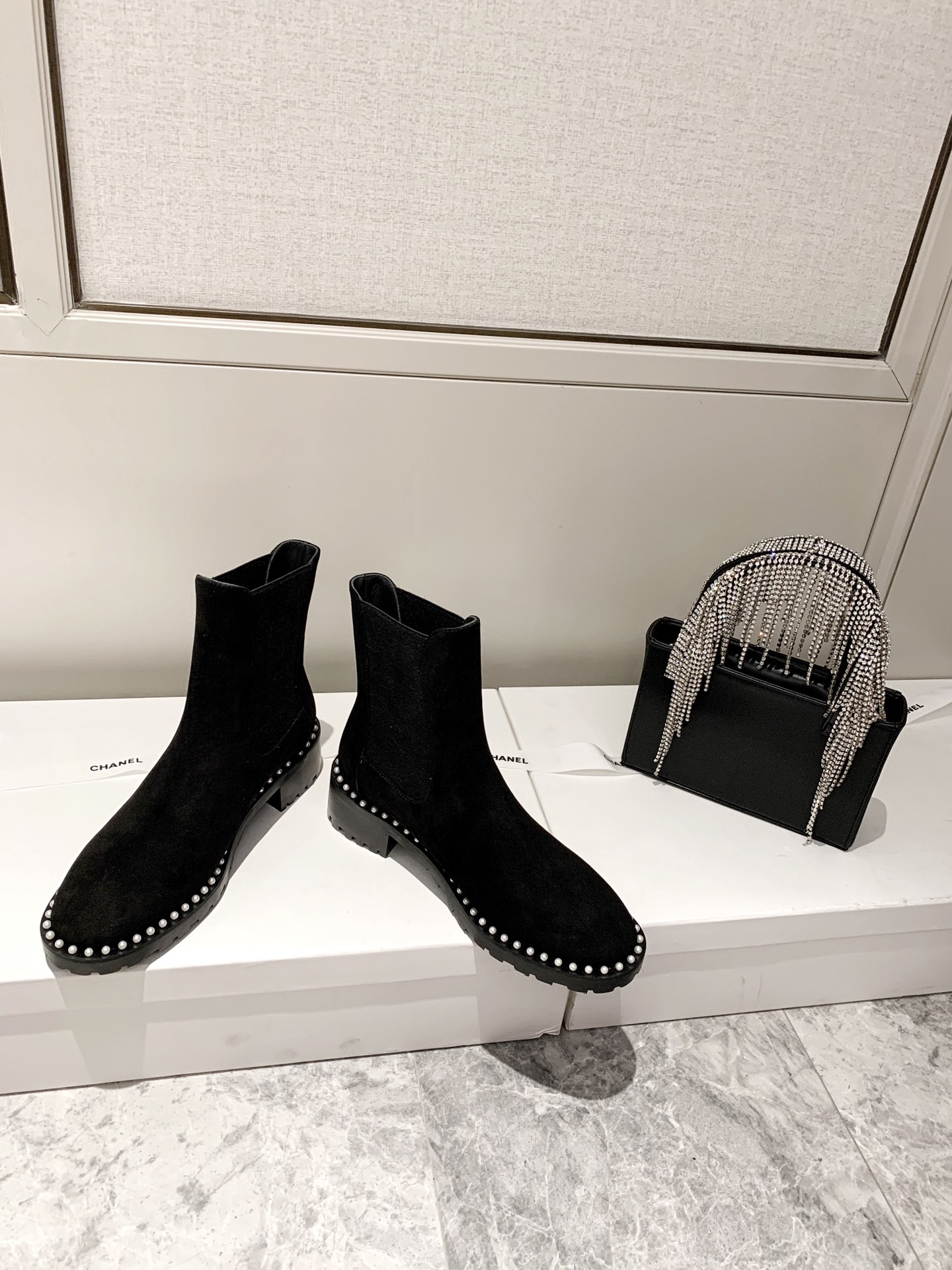 Stuart Weitzman 2020 fall and winter new pearl series on the new original imported calfskin