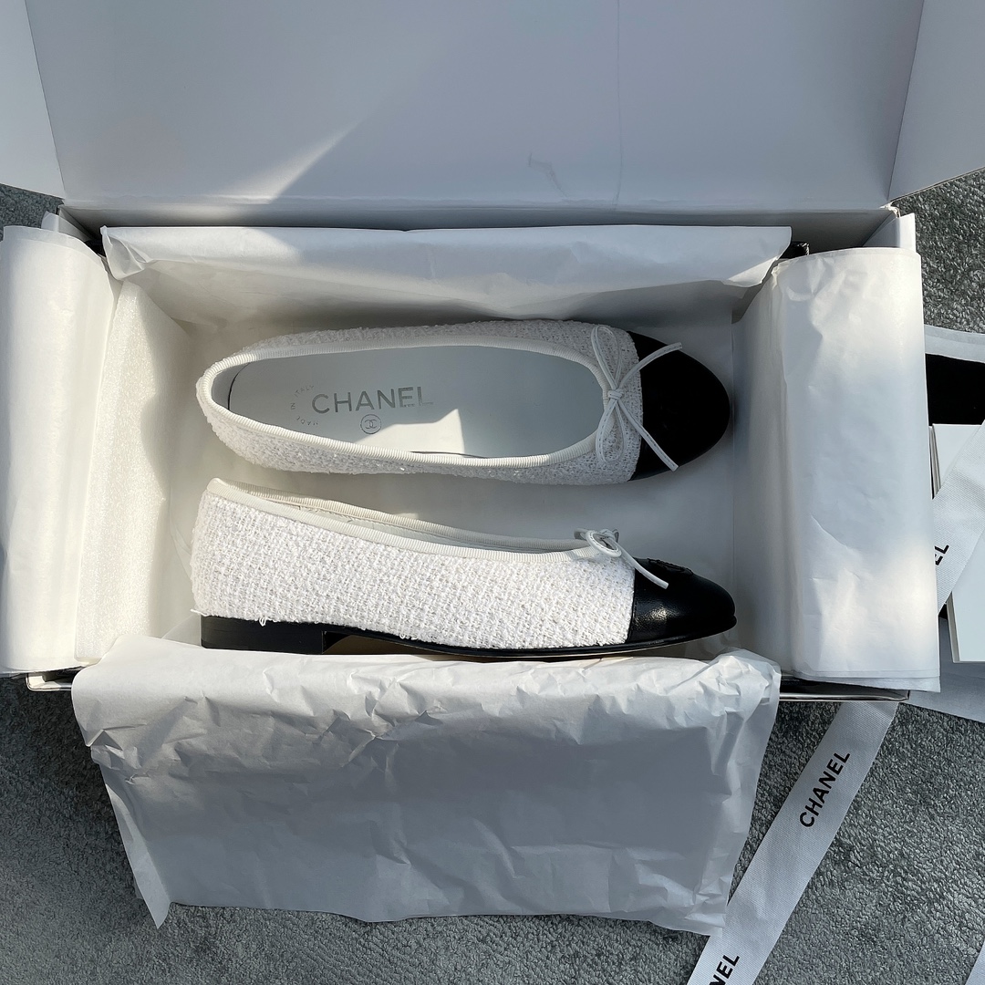 CHANEL classic ballet shoes the version is very positive classic models do not have to worry about the version