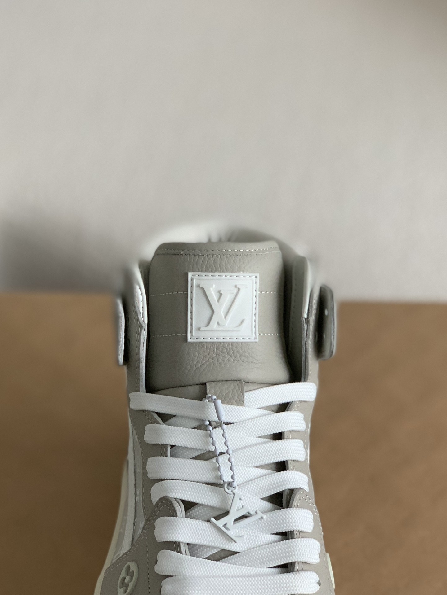 Louis Vuitton x Nike Air Jorda 1 High AJ1 Sneakers