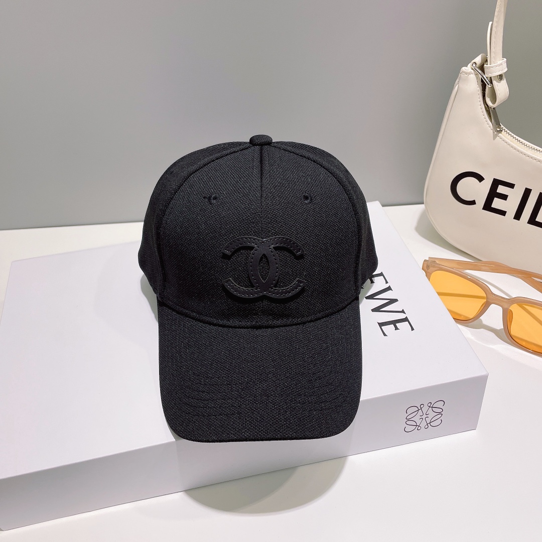 [CHANEL Chanel] new counter synchronization baseball cap