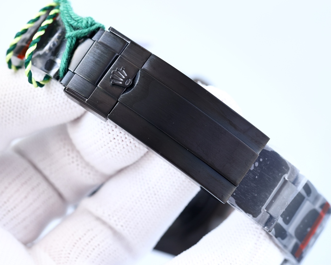 Rolex SEA deep diving series