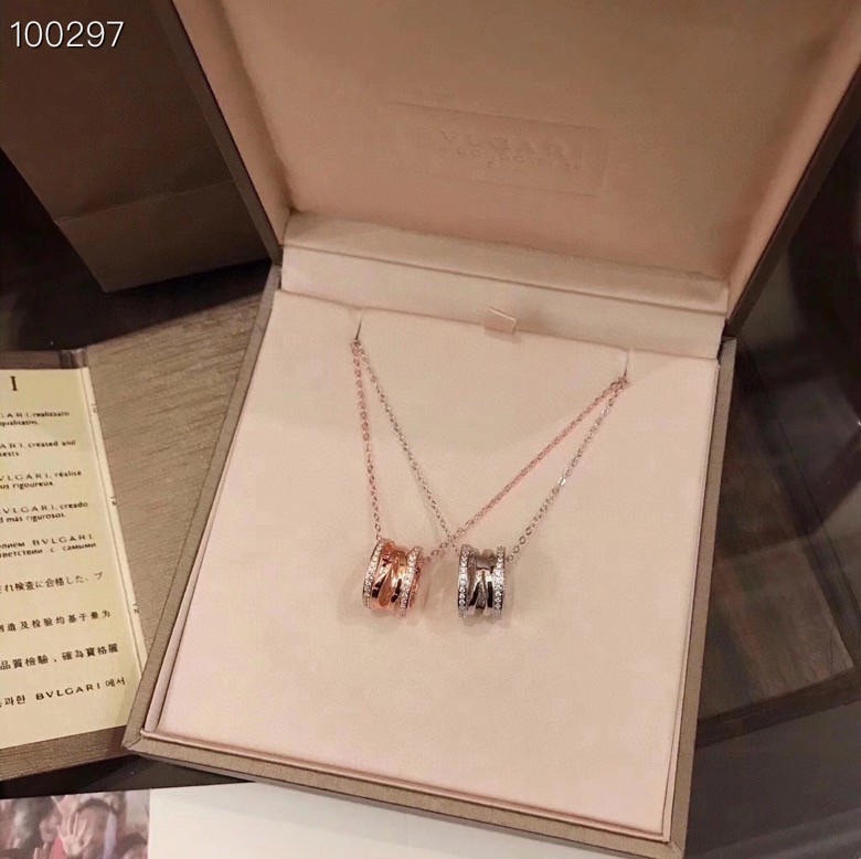 BVLGARI necklace