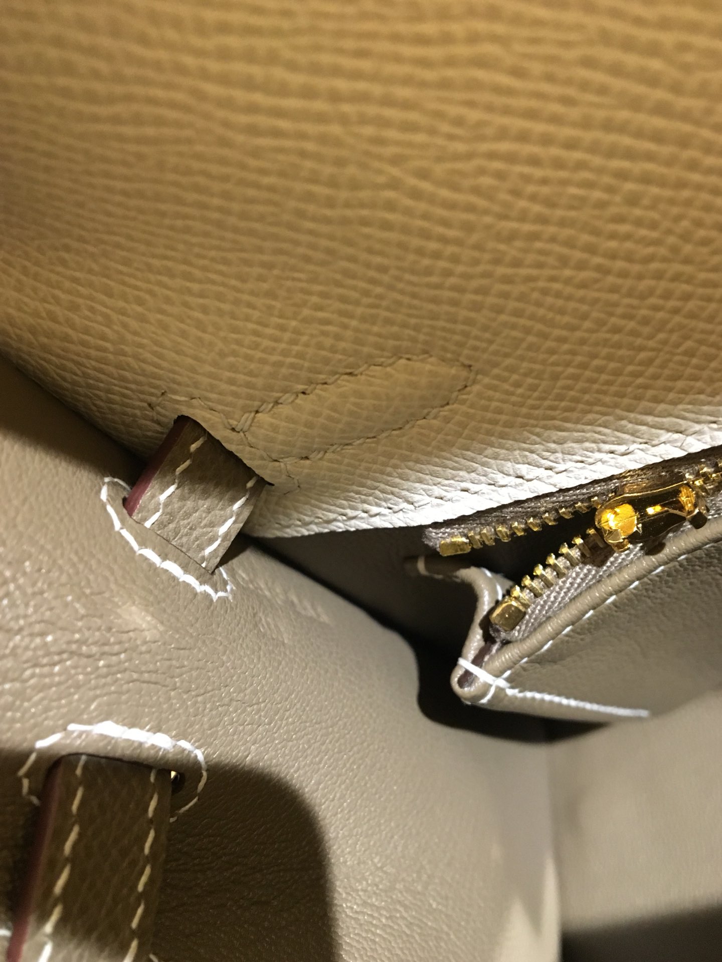 Kelly25cm epsom leather gold buckle milkshake white fight elephant gray