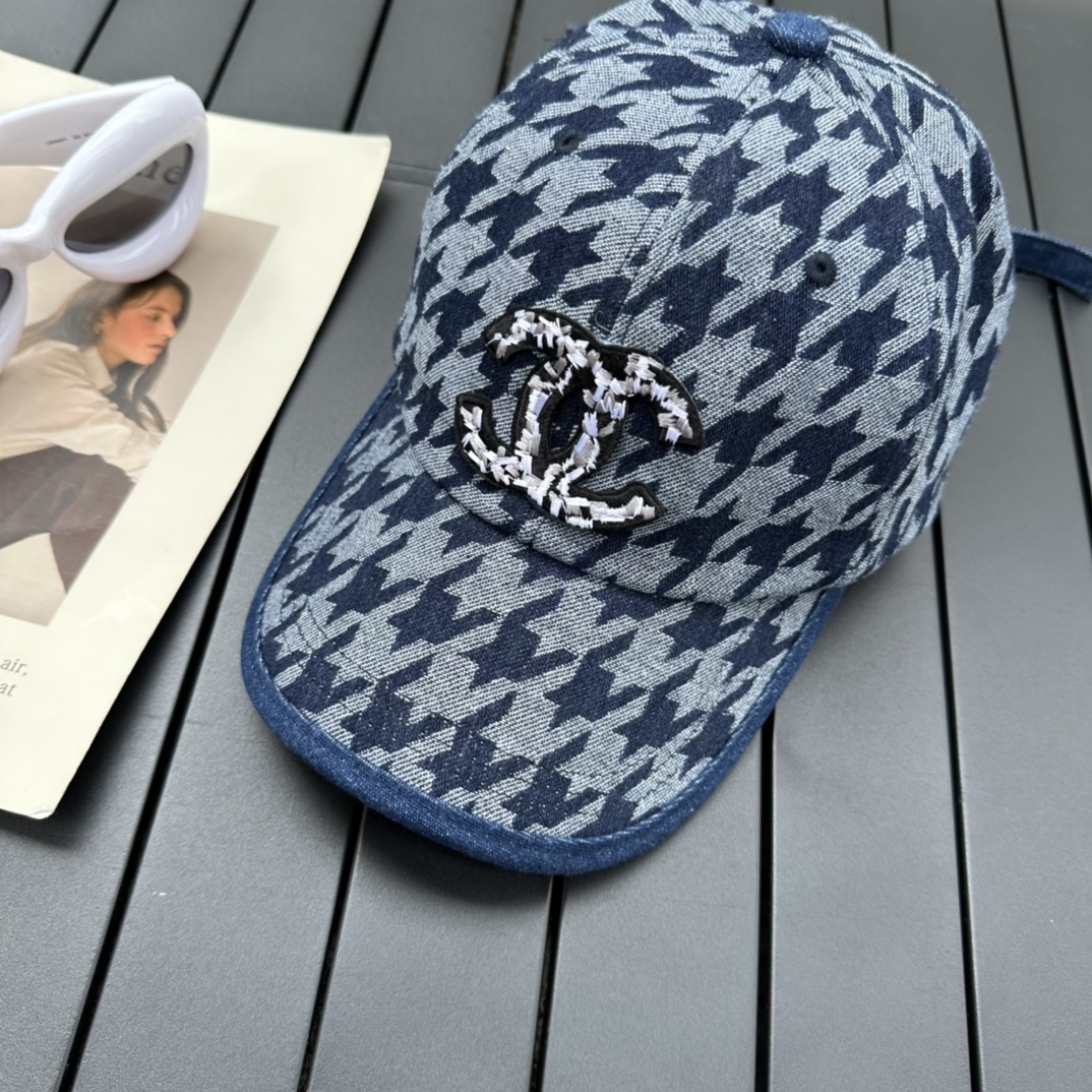 Chanel early spring new original single baseball cap