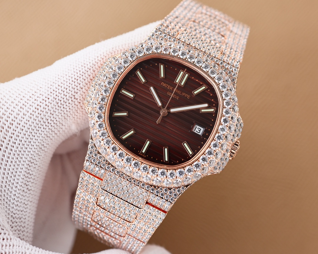 Patek Philippe Platinum Nautilus Watches