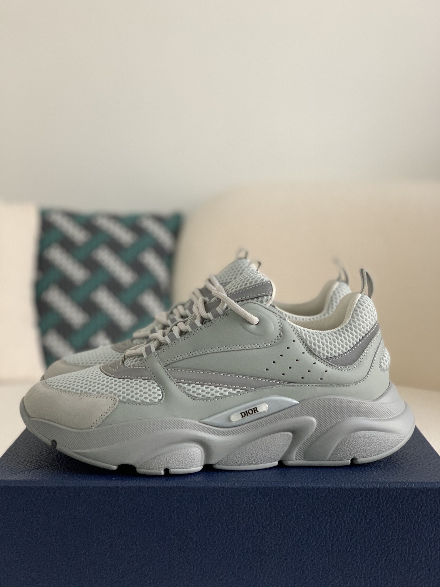 DIOR classic B22 Clunky Sneaker