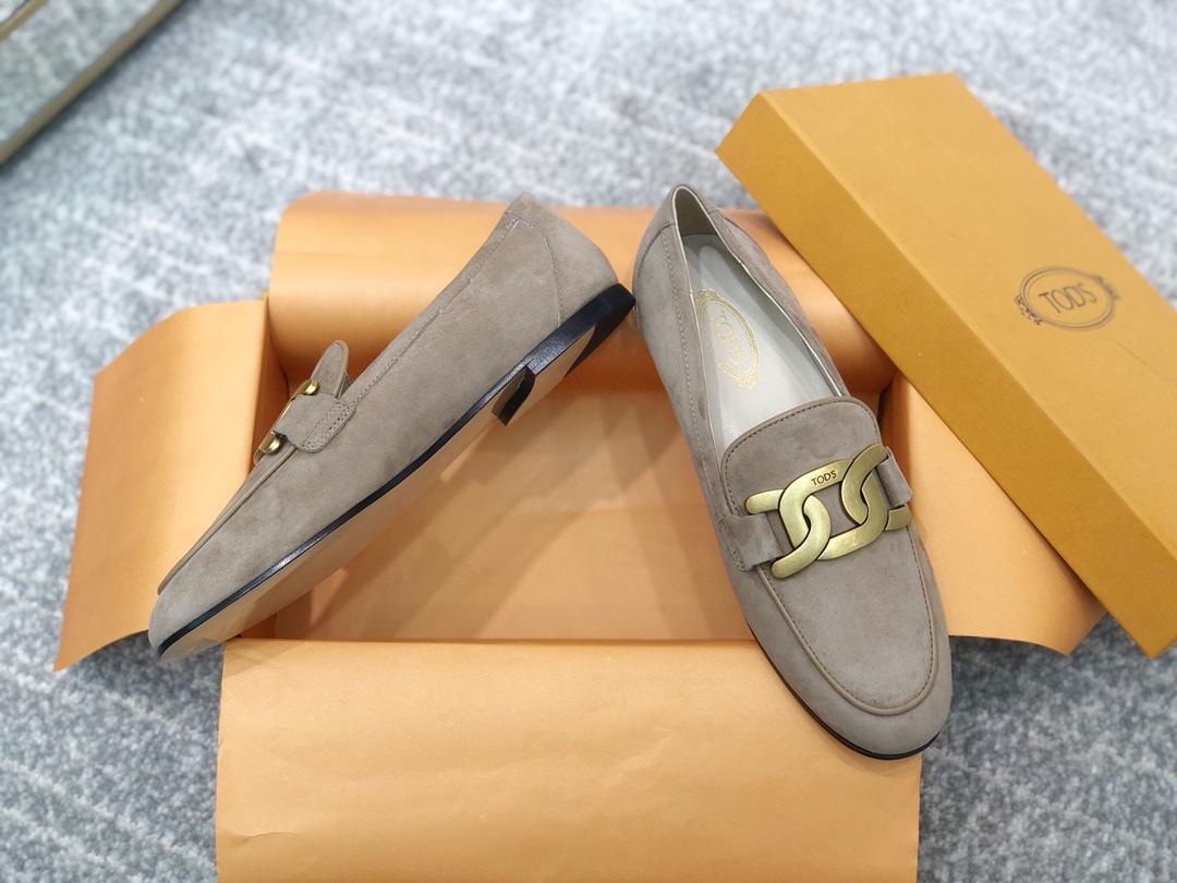 TOD'S 𝙏𝙊𝘿𝙎 TOD'S 20𝗙𝘄 New Kate Retro Metal Buckle Loafers