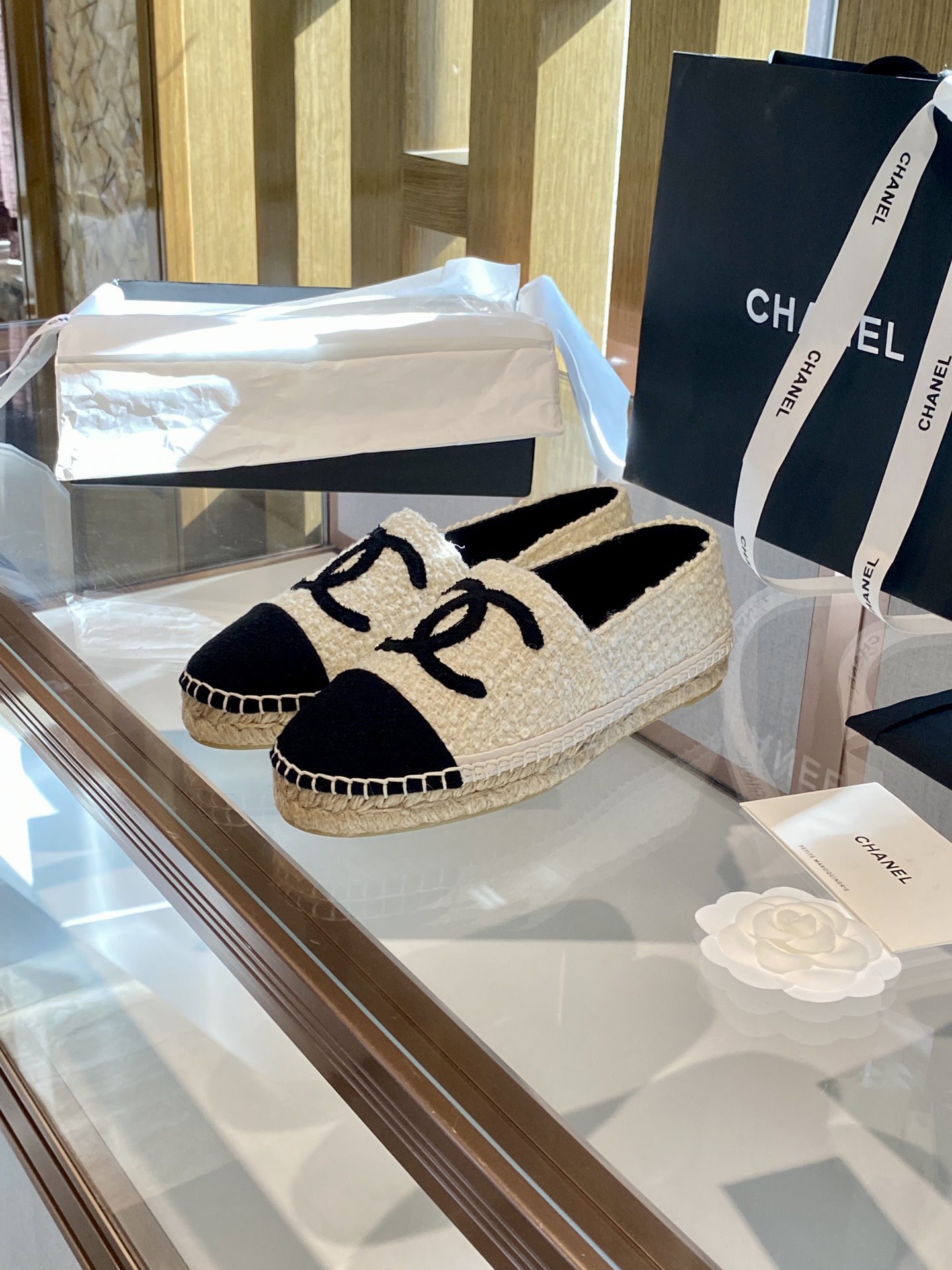 CHANEL fisherman shoes Chanel classic version of the original injection of rubber translucent rubber original color hemp sole
