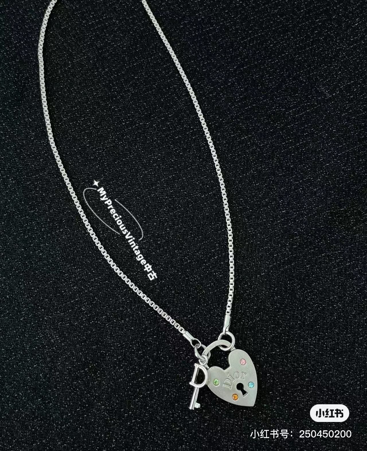 Dior necklace
