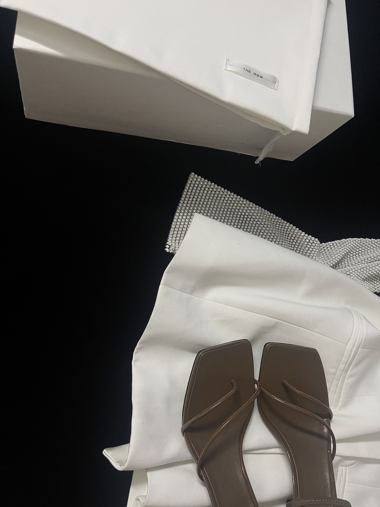 𝐓𝐡𝐞 𝐫𝐨𝐰 ｜𝟐𝟎𝟐𝟑/𝐒𝐒 𝐧𝐞𝐰 Minimalist sandals