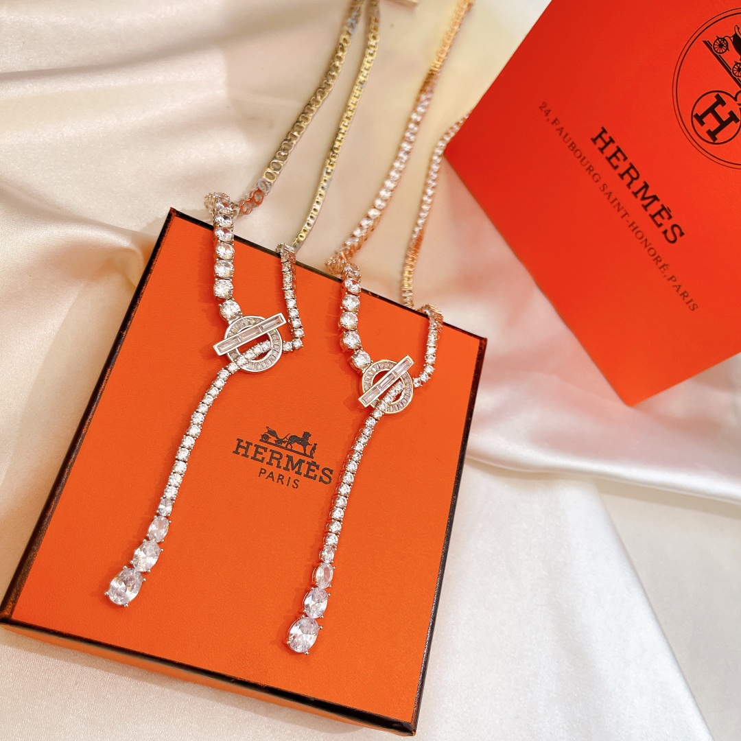 Hermes bracelet