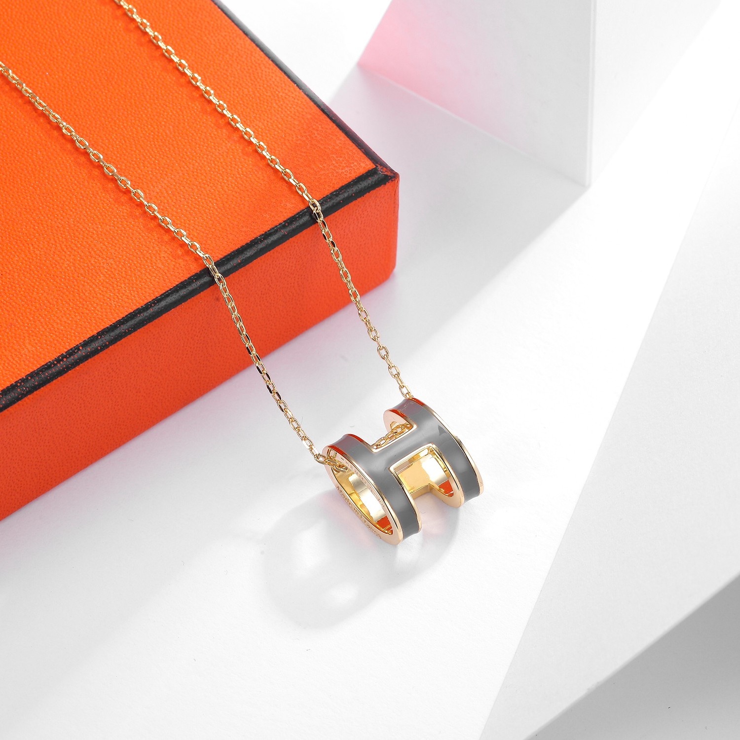 Hermes necklace